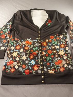 Boutique Wildflower Floral Snap-Button Cardigan Jacket. #028